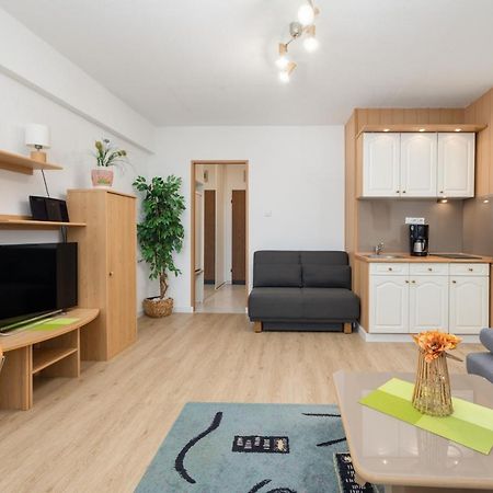 Comfy Studio Turystyczna 300 M To The Beach By Noclegi Renters Miedzyzdroje Eksteriør billede