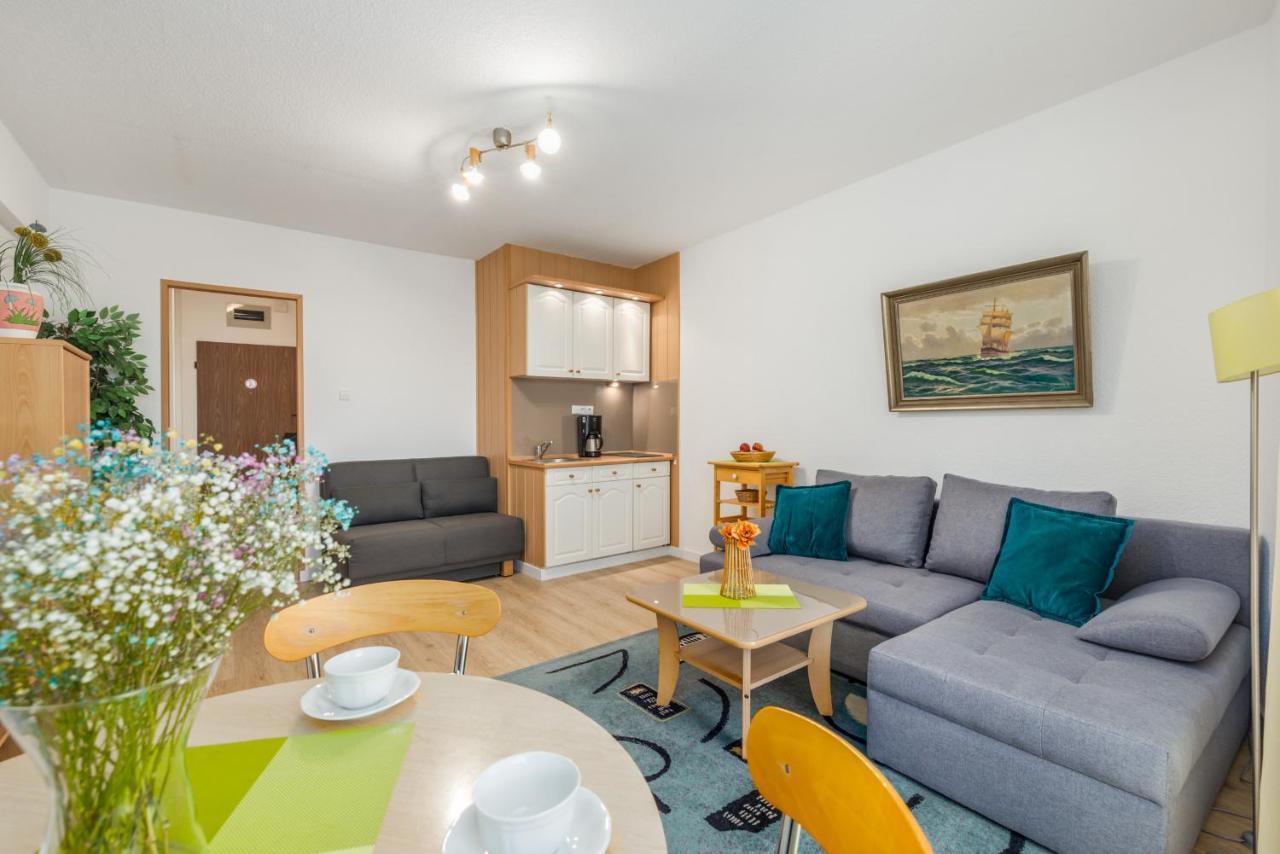 Comfy Studio Turystyczna 300 M To The Beach By Noclegi Renters Miedzyzdroje Eksteriør billede